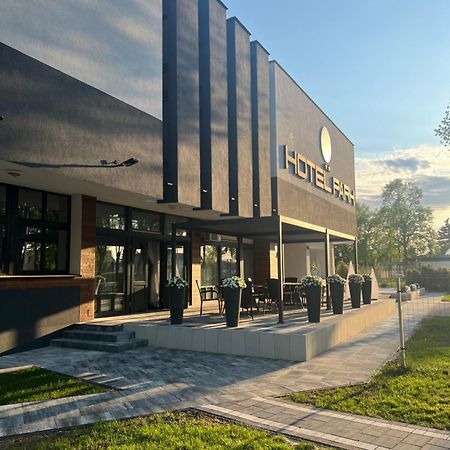 Hotel Park Opoczno Eksteriør billede