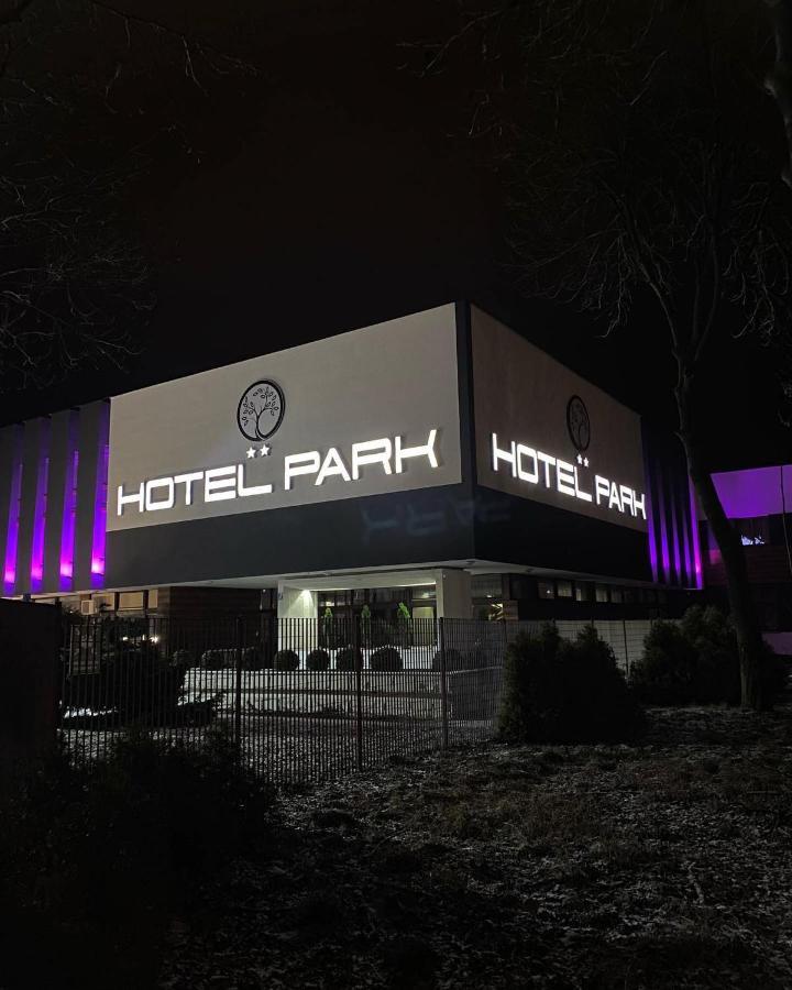 Hotel Park Opoczno Eksteriør billede